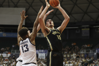 Edey's 28 points, 15 boards power No. 2 Purdue past No. 4 Marquette in Maui Invitational title game