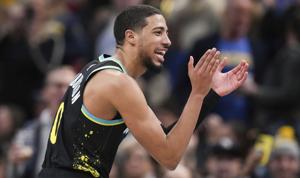 Haliburton ties franchise record with 23 assists in second straight 20-20 game as Pacers beat Knicks