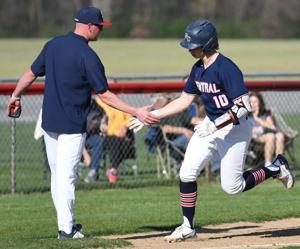 A mesh for success: New coach has been the right fit for big South Central senior class