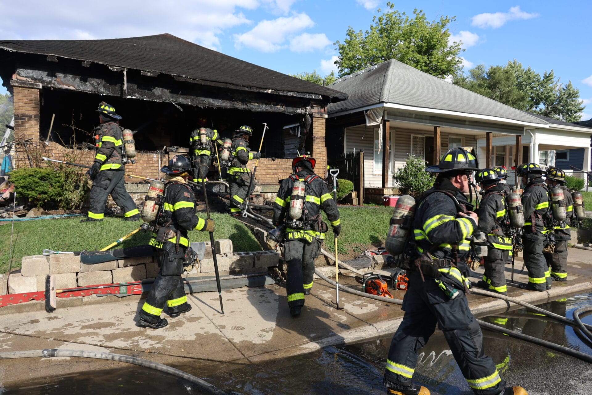 Indianapolis man arrested for setting his own home on fire
